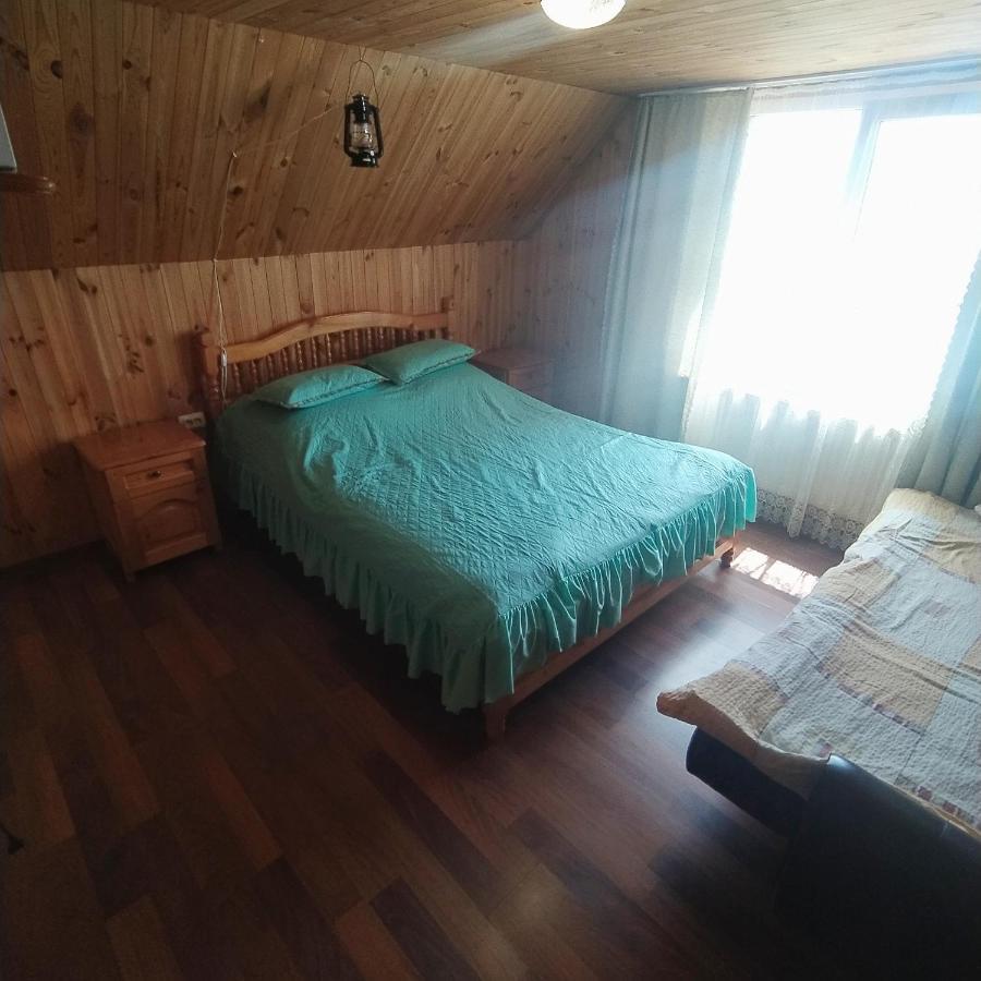 Мальва Apartamento Lazeshchyna Exterior foto